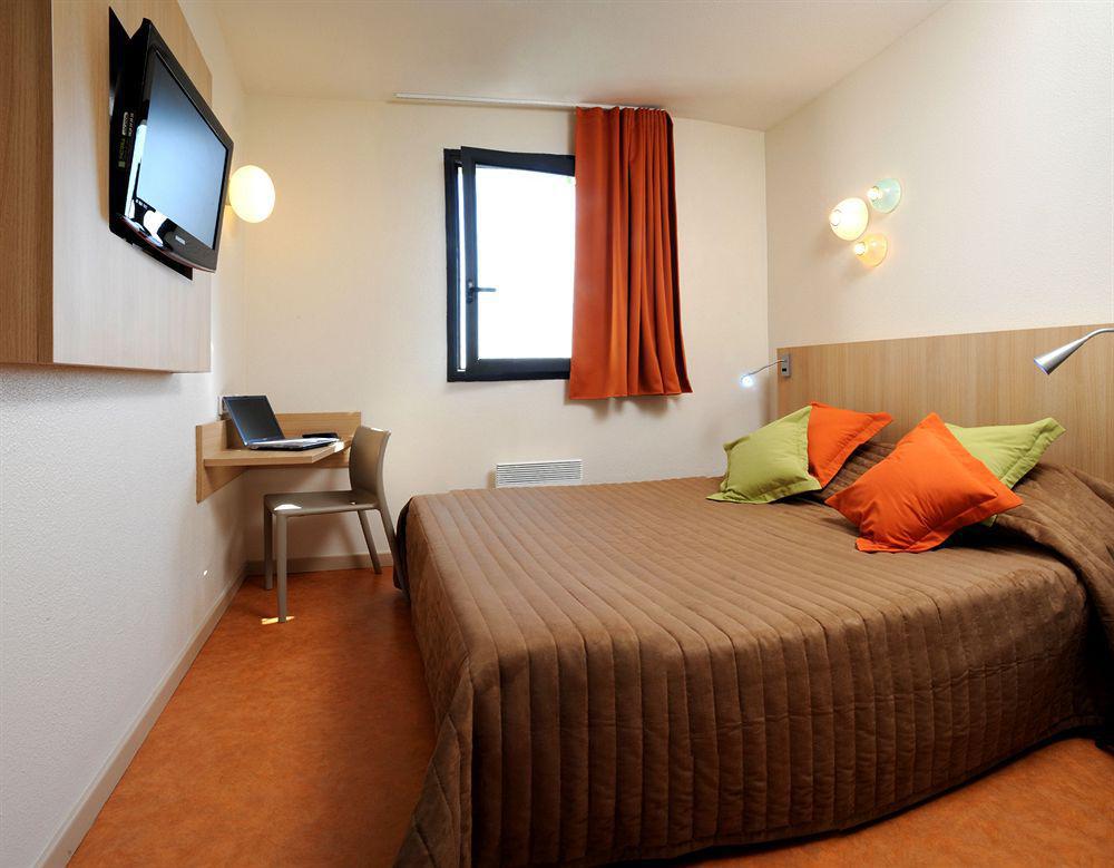 Kyriad Direct La Rochelle Aytré Εξωτερικό φωτογραφία